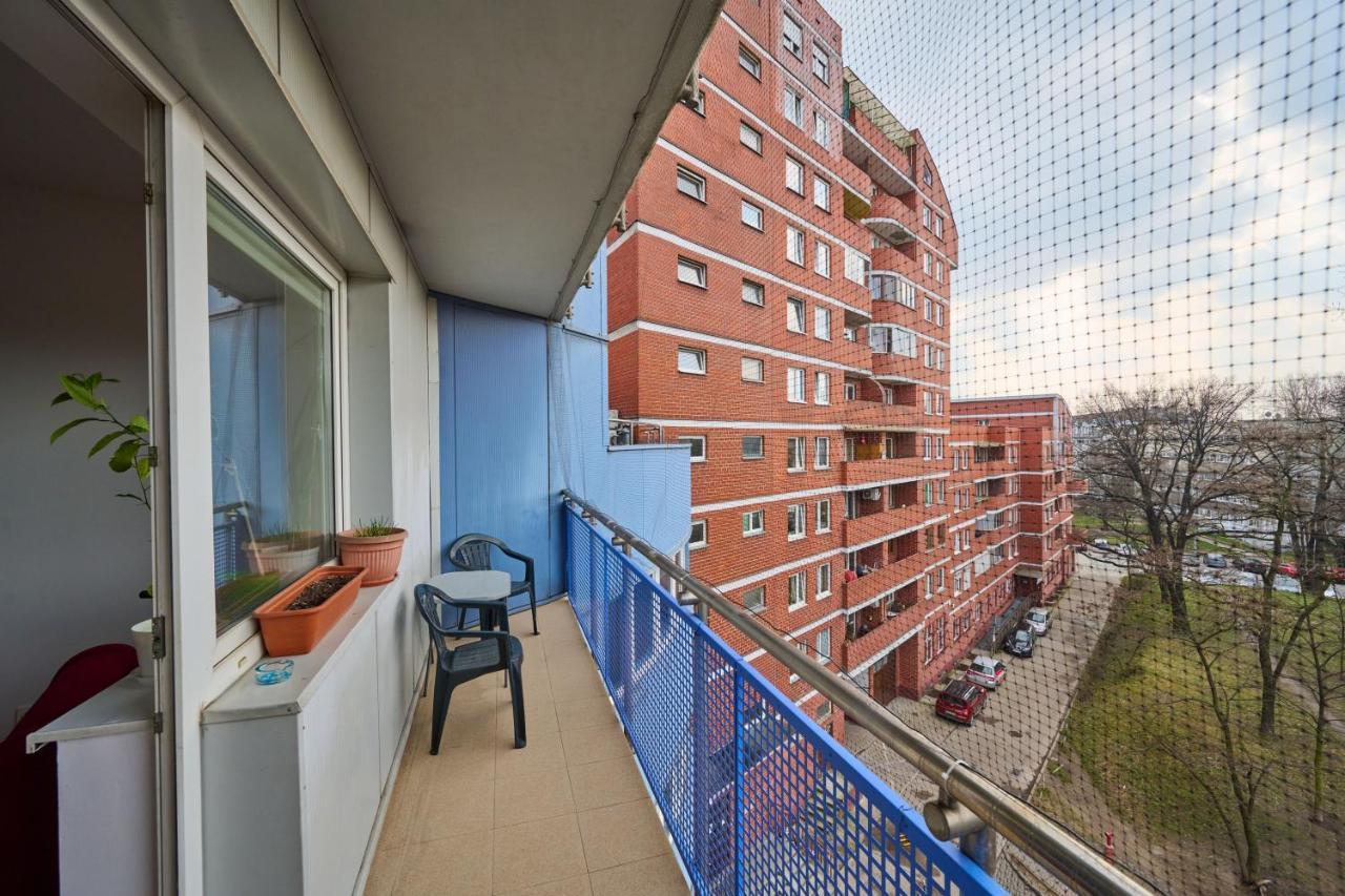 Apartments Wroclaw Legnicka By Noclegi Renters Exterior foto